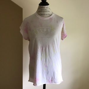 Short sleeved t shirt